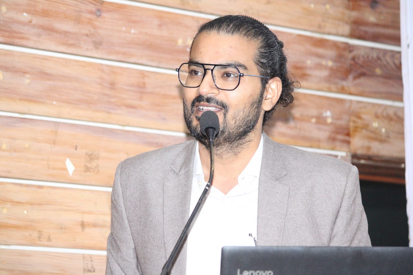 Dr. Ravi Soni